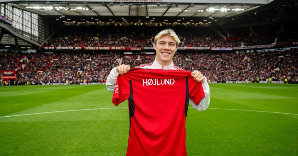 แมนฯ ยูไนเต็ด เปิดตัว ราสมุส ฮอยลุนด์ ด้วยค่าตัว 72 ล้านปอนด์